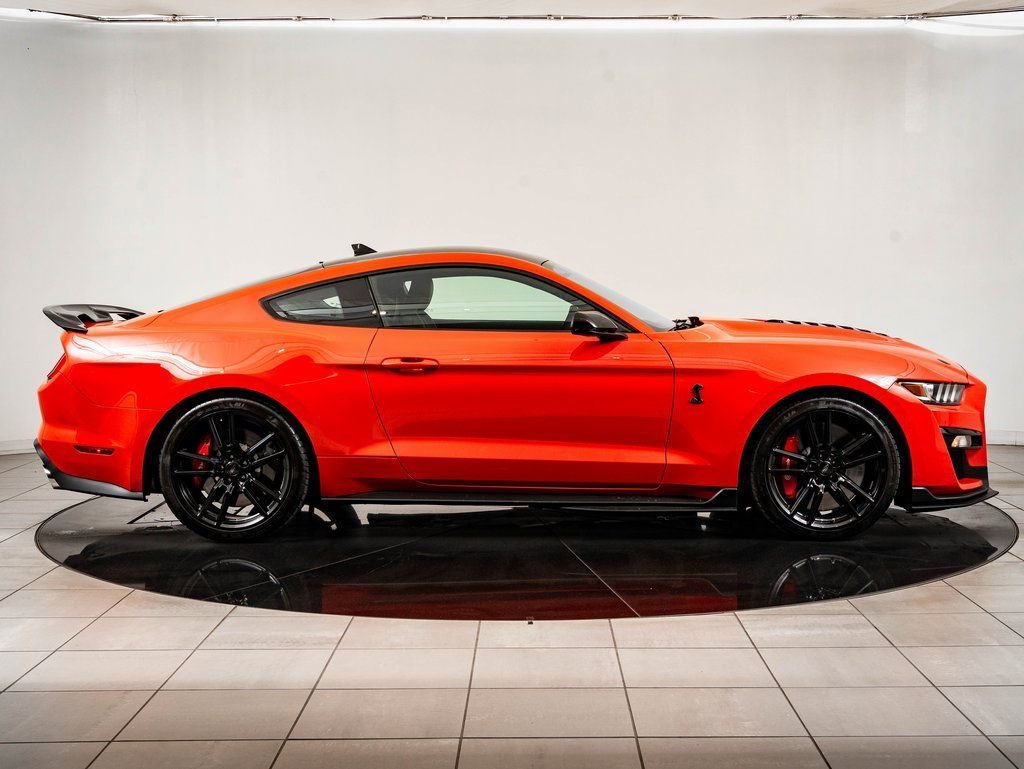 Used 2022 Orange Ford Shelby GT500 image 6