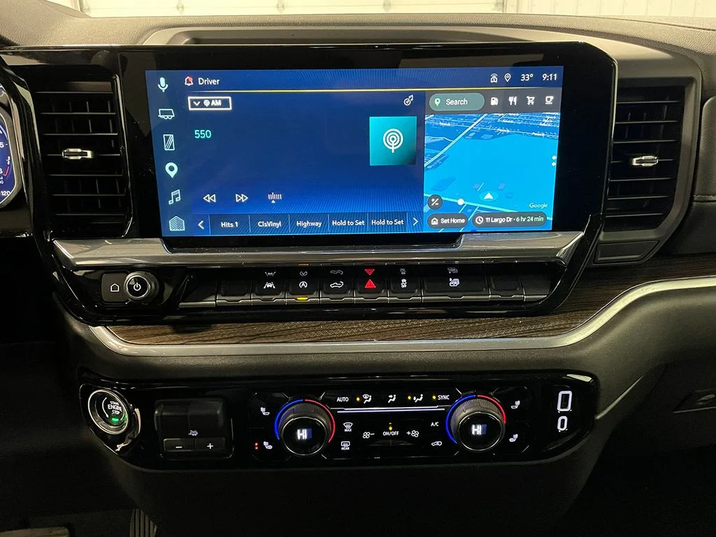 Used 2026 White Chevrolet LT image 29
