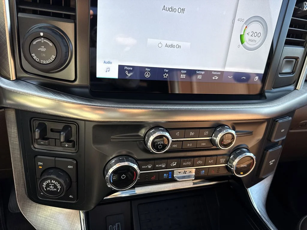 Used 2023 Gray Ford King Ranch image 27
