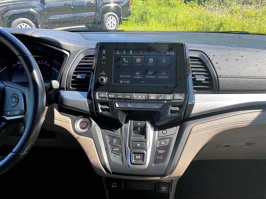 Used 2021 White Honda EX-L image 19