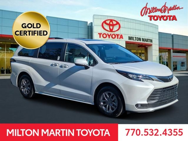 2026 Toyota Sienna XLE