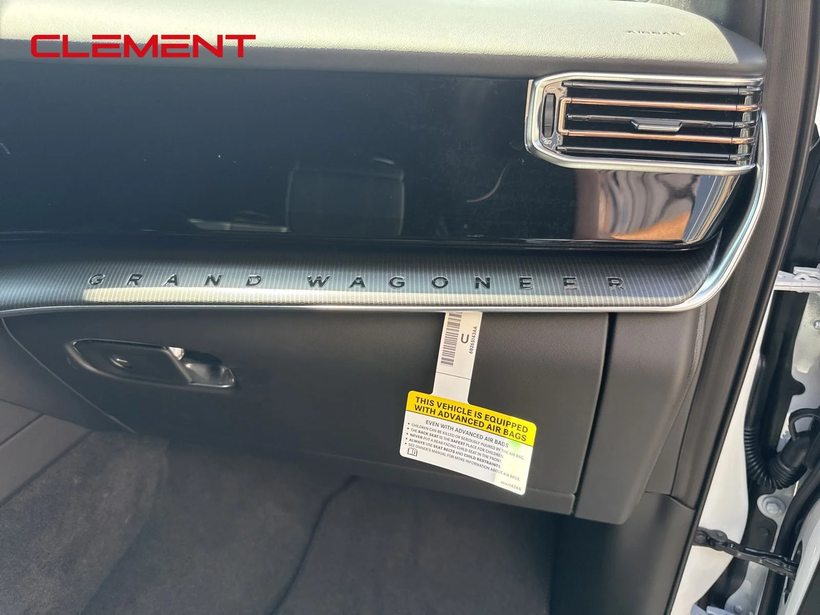 New 2026 Bright White Clearcoat Jeep Summit Reserve image 20