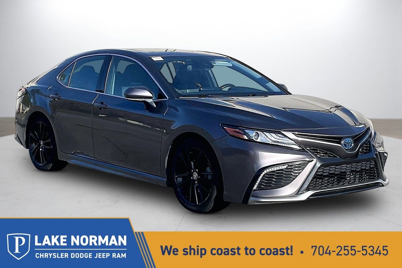 2023 Toyota Camry XSE