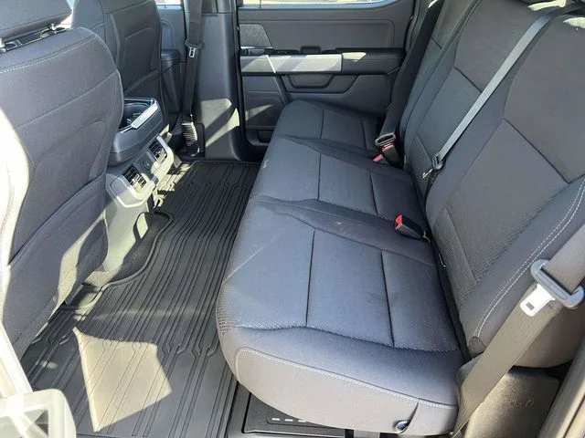 New 2026 Agate Black Metallic Ford XLT image 11