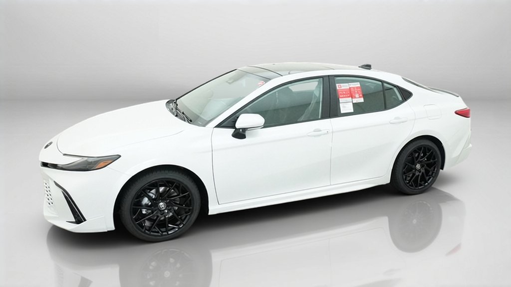 New 2026 Wind Chill Pearl Toyota XSE image 3