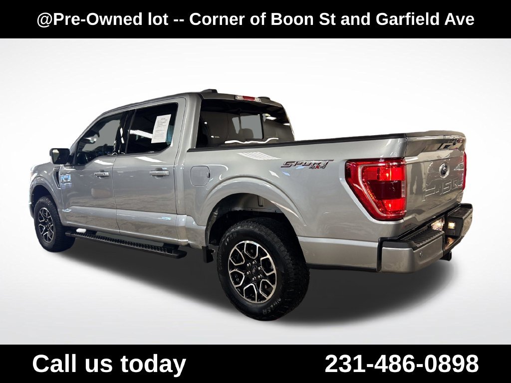 Used 2023 Silver Ford XLT image 3