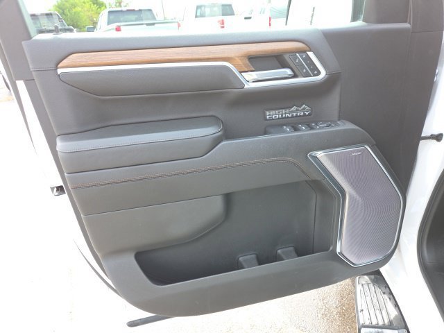 2022 Chevrolet Silverado 1500 High Country - Photo 23