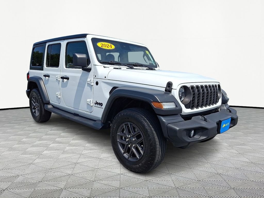 Used 2024 White Jeep Sport S image 1
