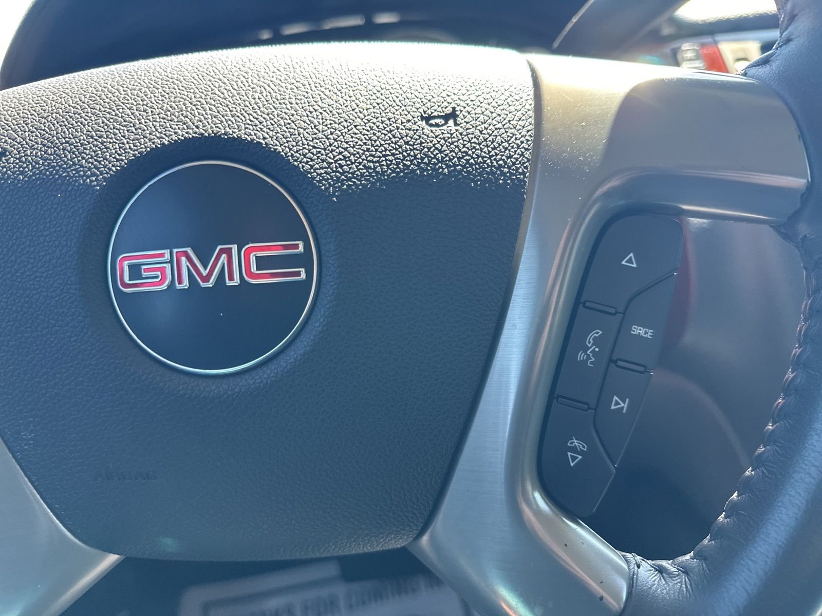 Used 2010 Black GMC SLT image 49