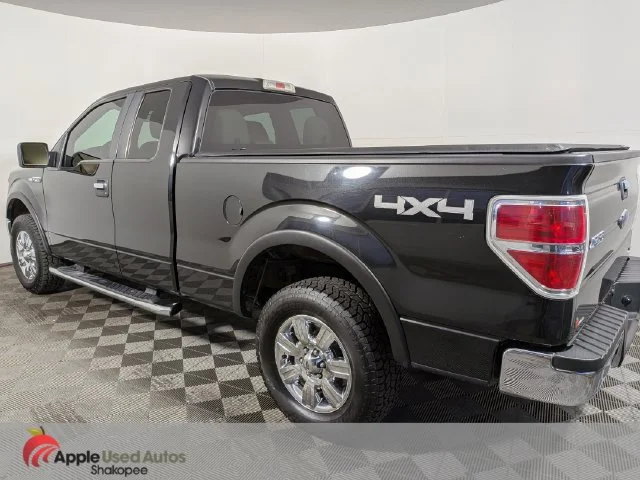 Used 2010 Black Ford XLT image 4