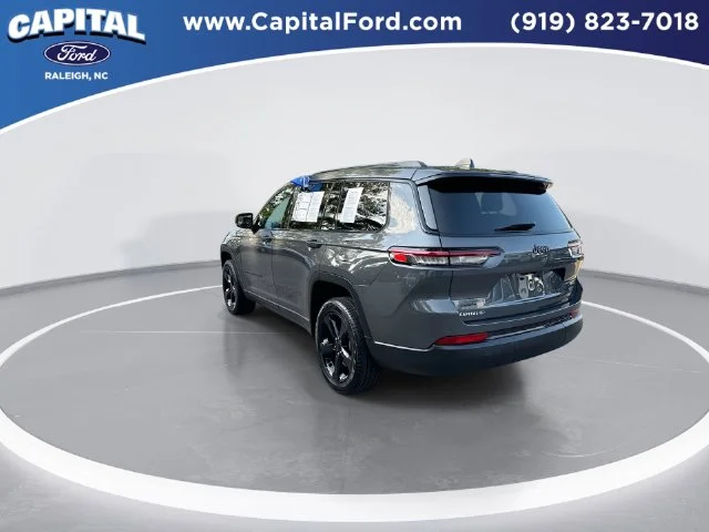 Used 2025 Gray Jeep Limited image 6