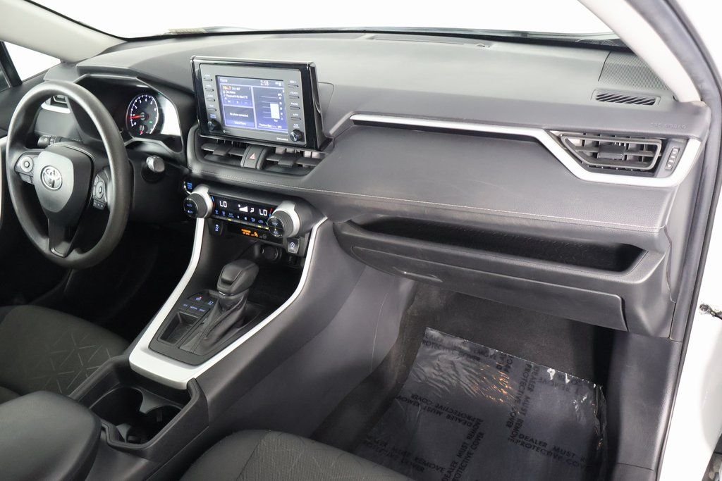 Used 2021 Super White Toyota XLE image 9