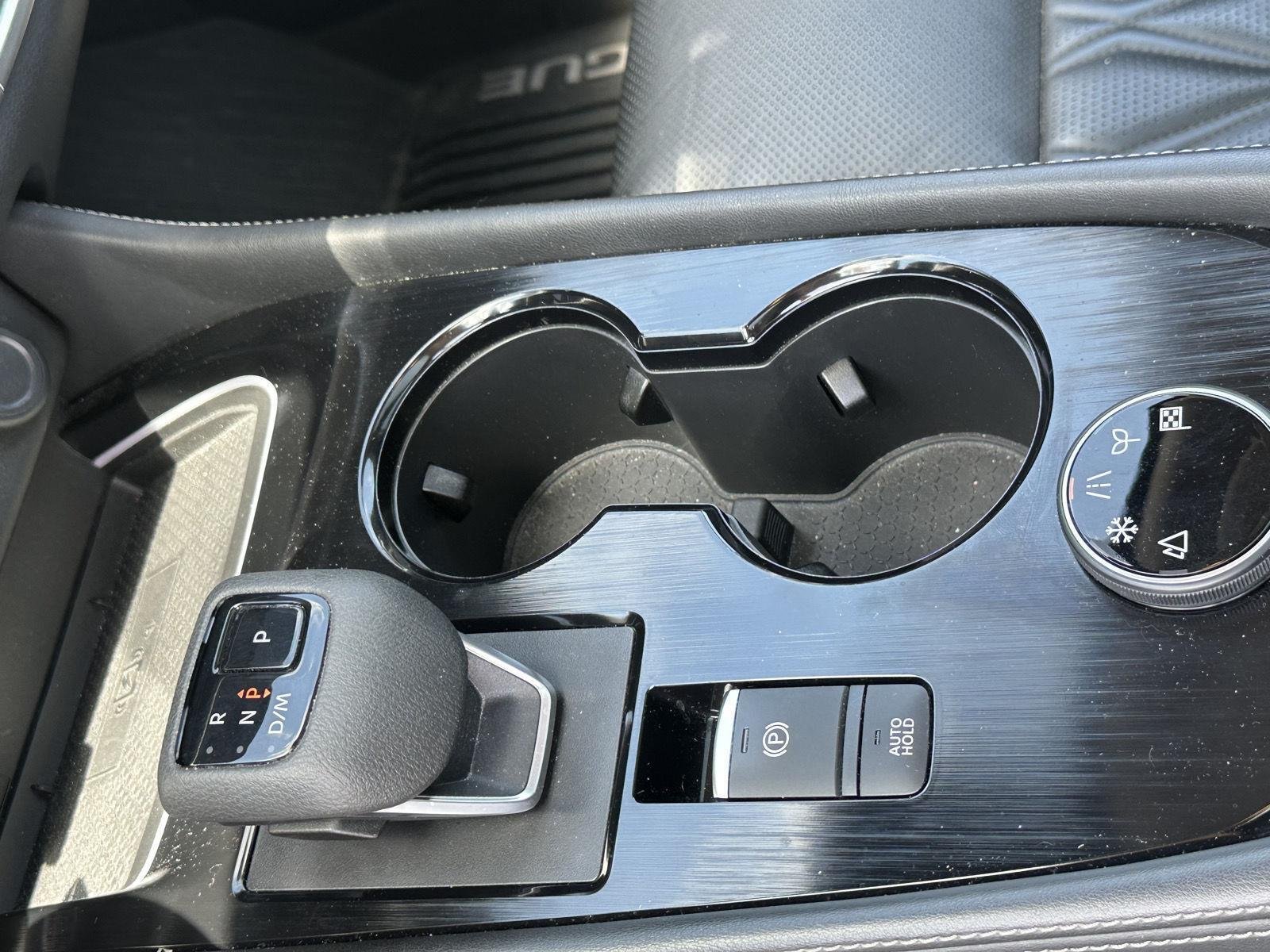 Used 2021 Gun Metallic Nissan Platinum image 13