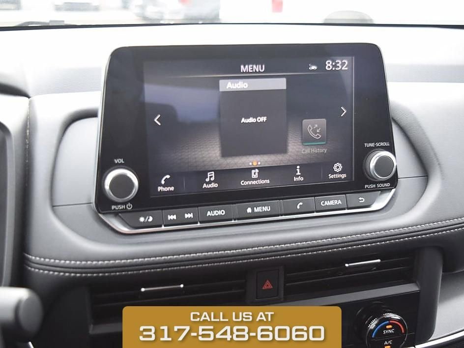 Used 2025 Deep Ocean Blue P Nissan SV image 26
