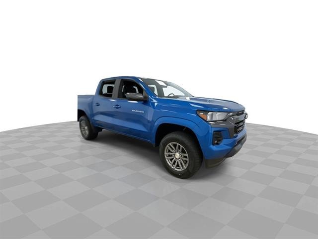 2023 Chevrolet Colorado LT, photo 2 of 12