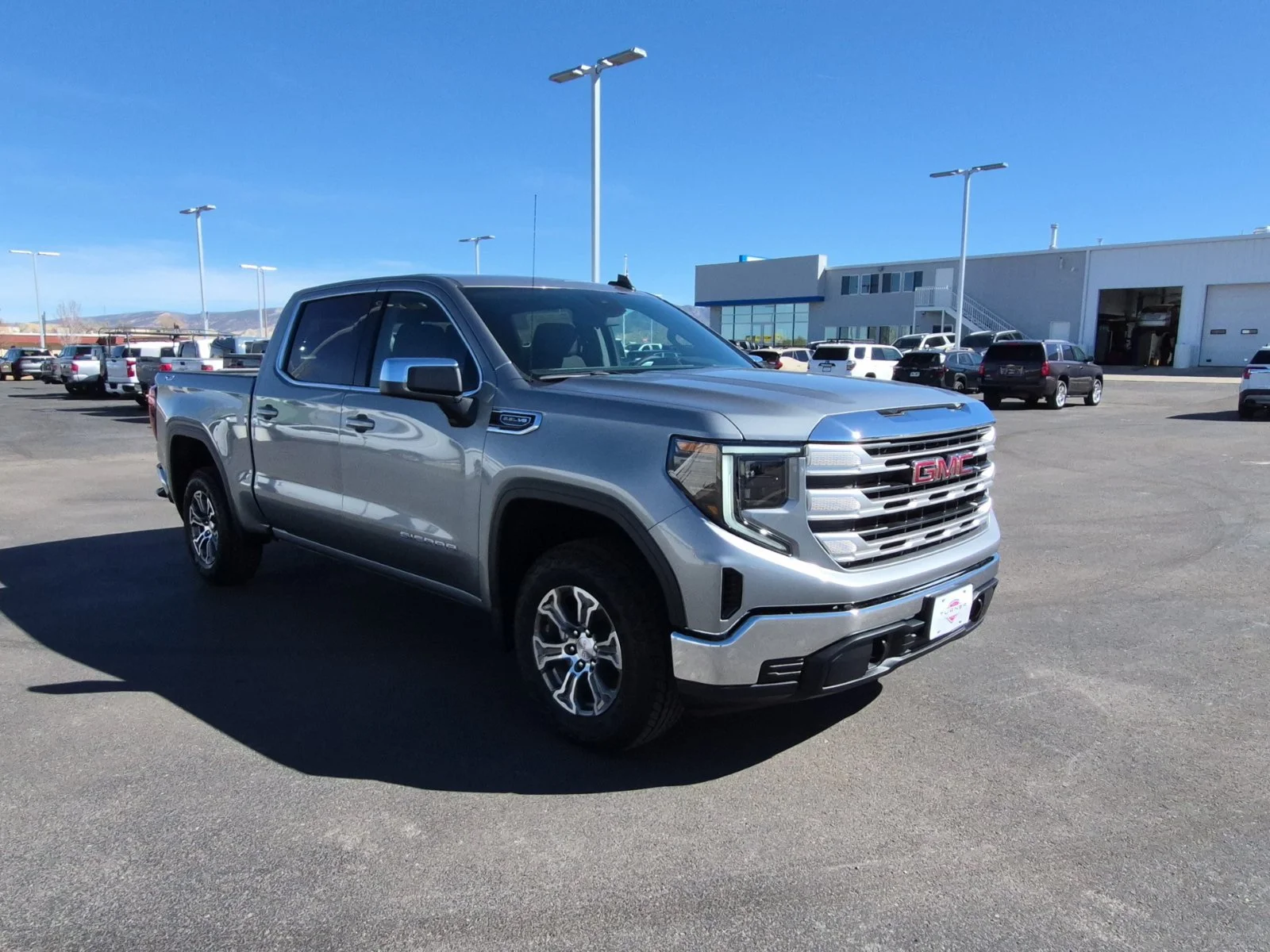 2026 GMC Sierra 1500 SLE
