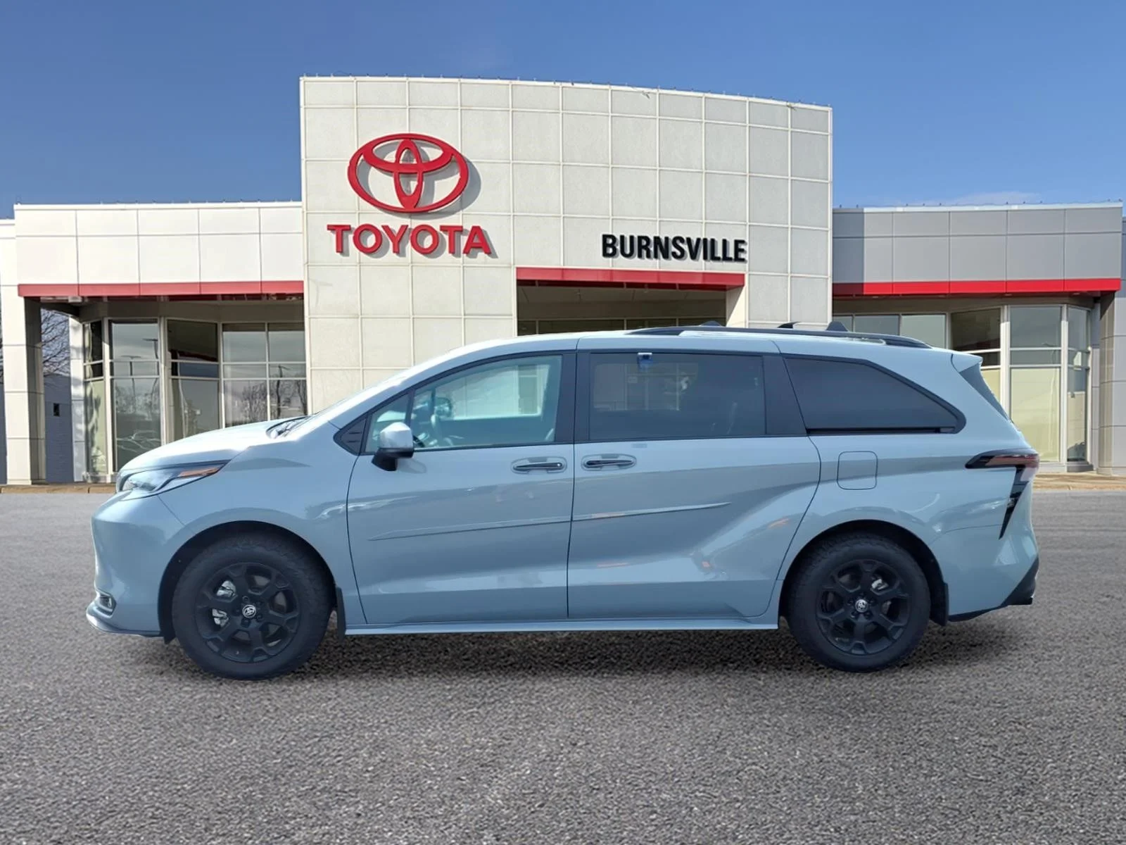 Certified Used 2025  Toyota Woodland Edition image 7