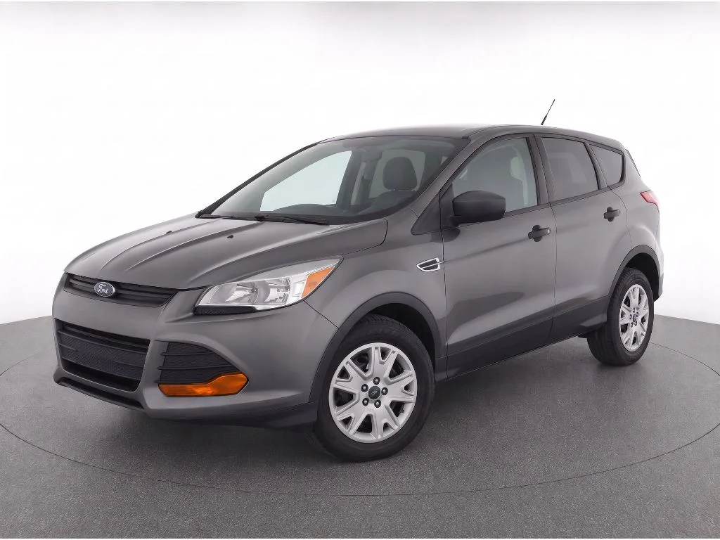 Used 2014 Sterling Gray Metallic Ford S image 1