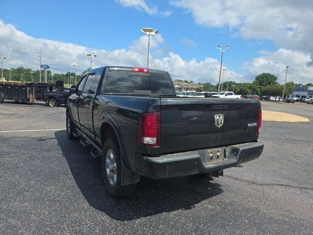 Used 2018 Brilliant Black Crystal Pearlcoat Ram Laramie image 5