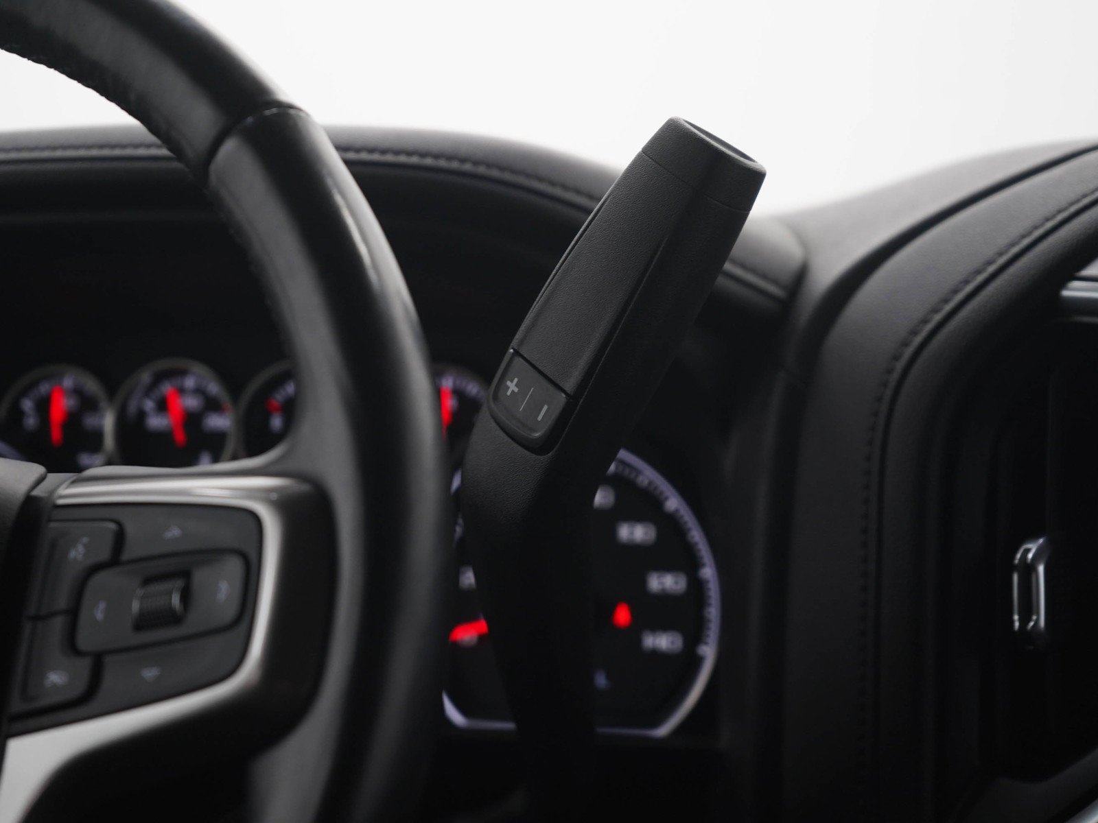 Used 2019 Black Chevrolet LTZ image 20
