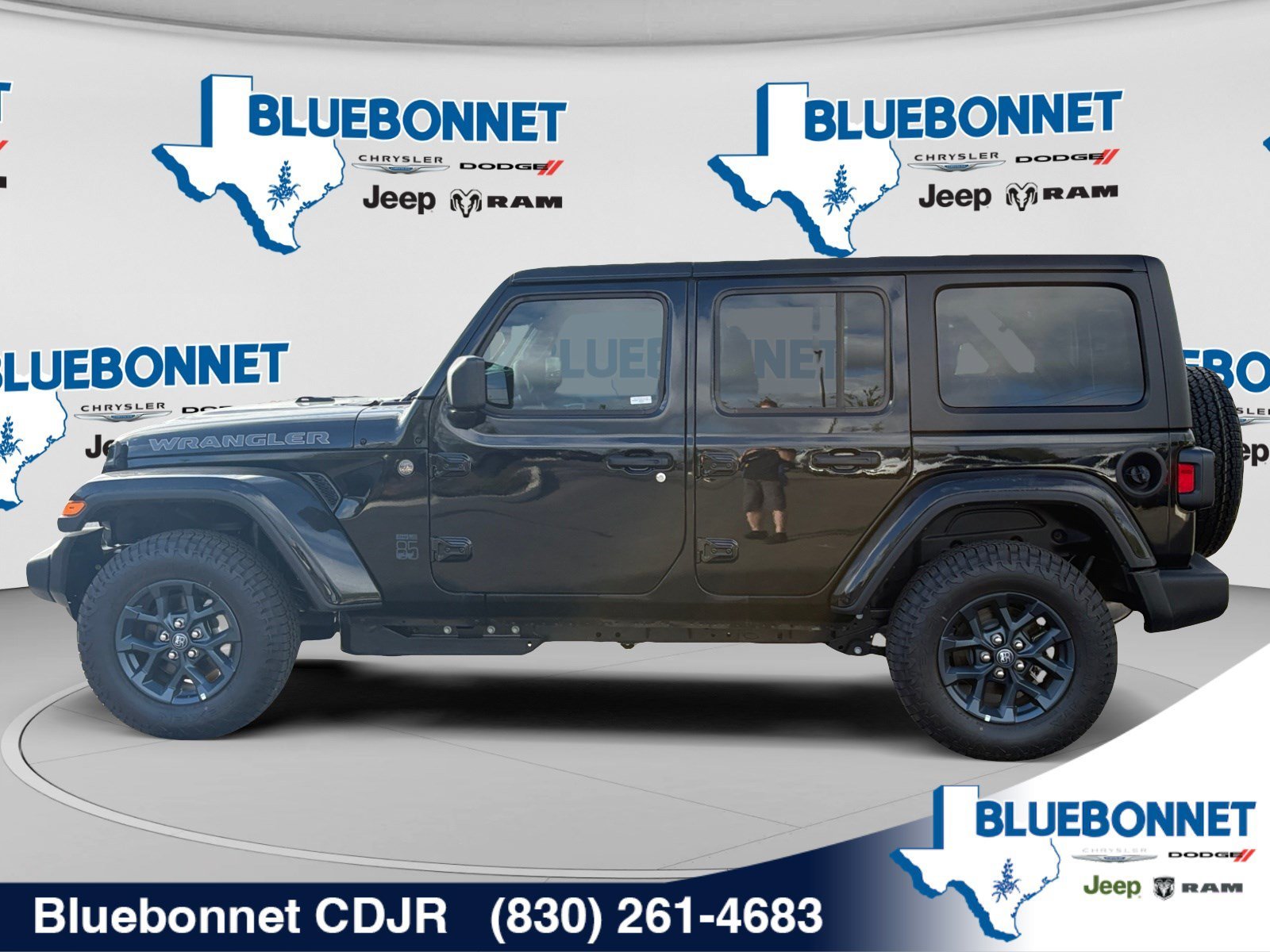 New 2026 Black Clear-Coat Exterior Paint Jeep 85th Anniversary image 8