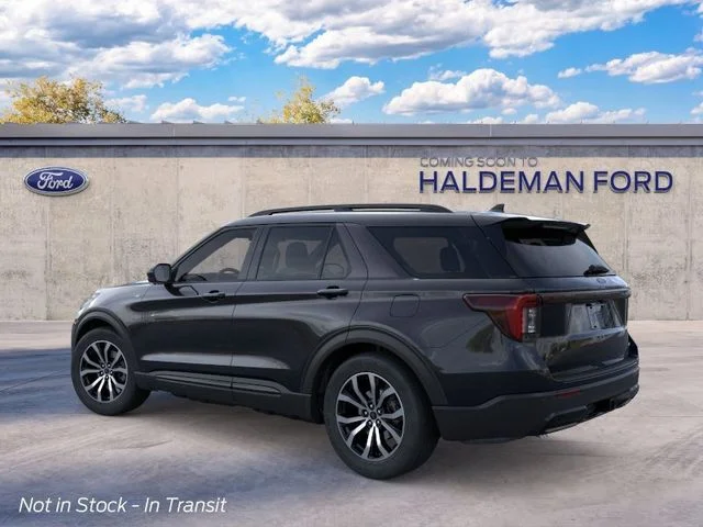 New 2026 Agate Black Metallic Ford ST-Line image 4