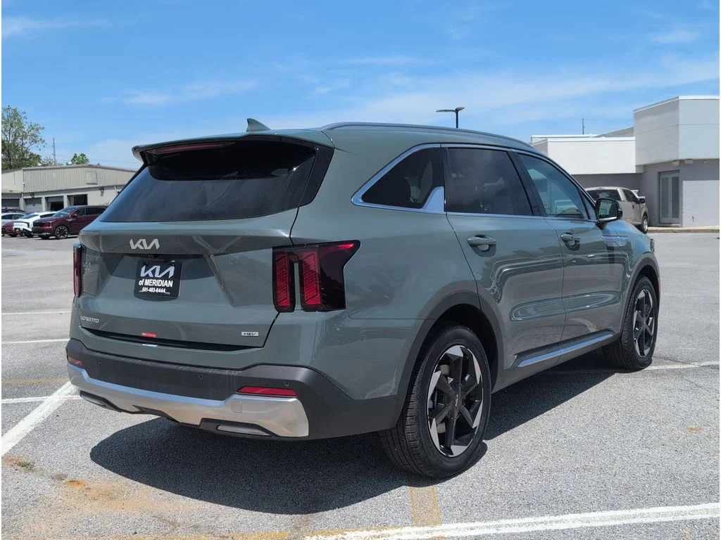 New 2026 Cityscape Green Kia EX image 5