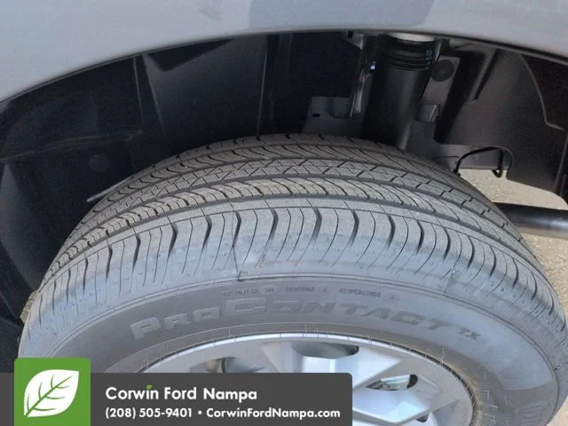 New 2026 Carbonized Gray Metallic Ford XLT image 30