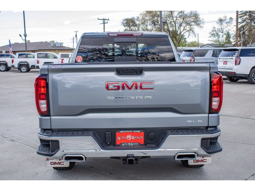 2026 GMC Sierra 1500 SLE - Photo 7
