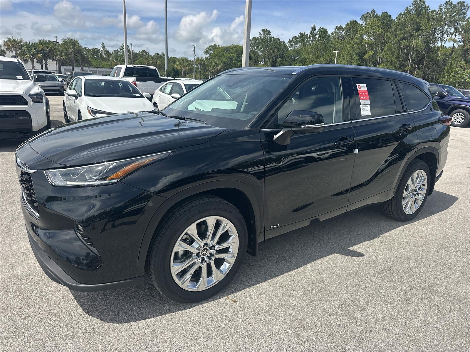 2026 Toyota Highlander Hybrid Limited