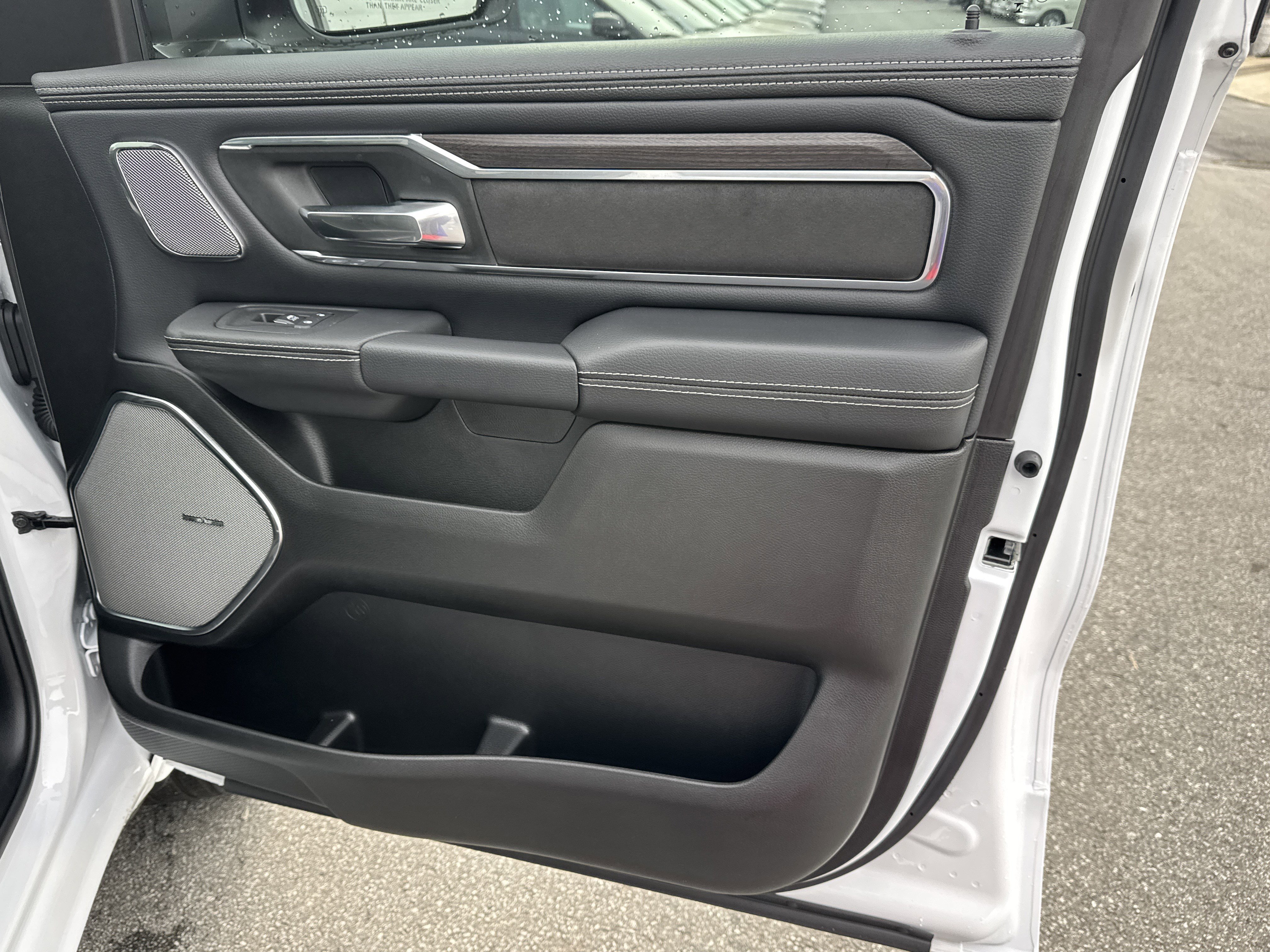 New 2026 Bright White Clear-Coat Exterior Paint RAM Laramie image 19