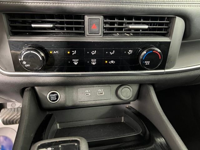 Used 2023 Gray Nissan S image 21