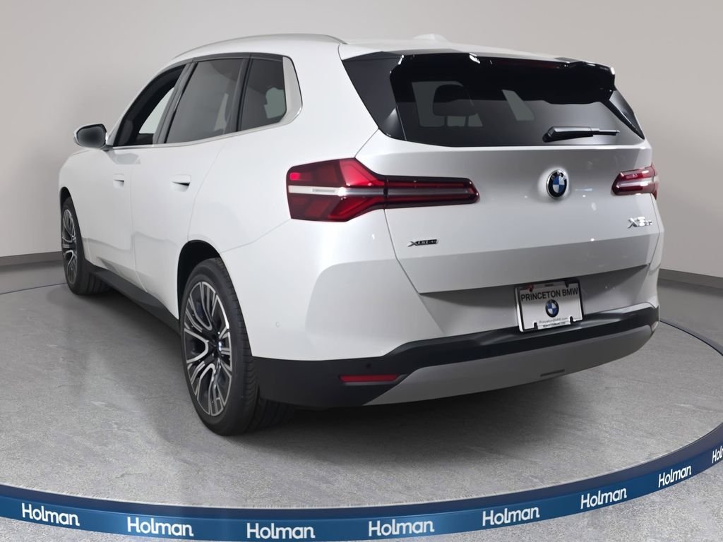 New 2026 Mineral White Metallic BMW 30 xDrive image 7