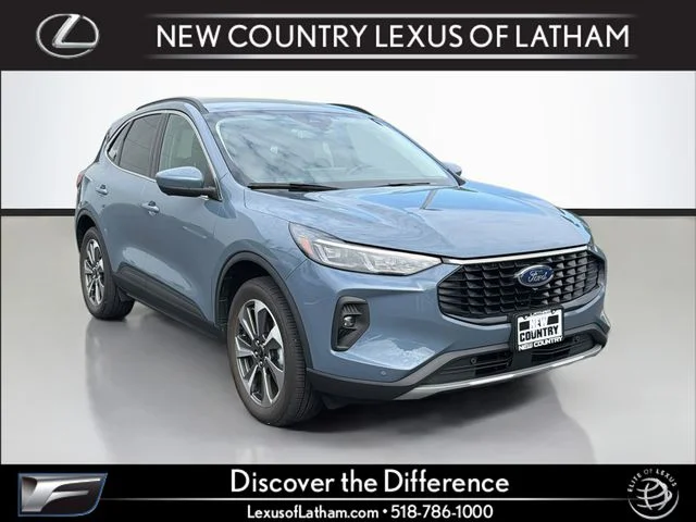 2025 Ford Escape Hybrid Platinum