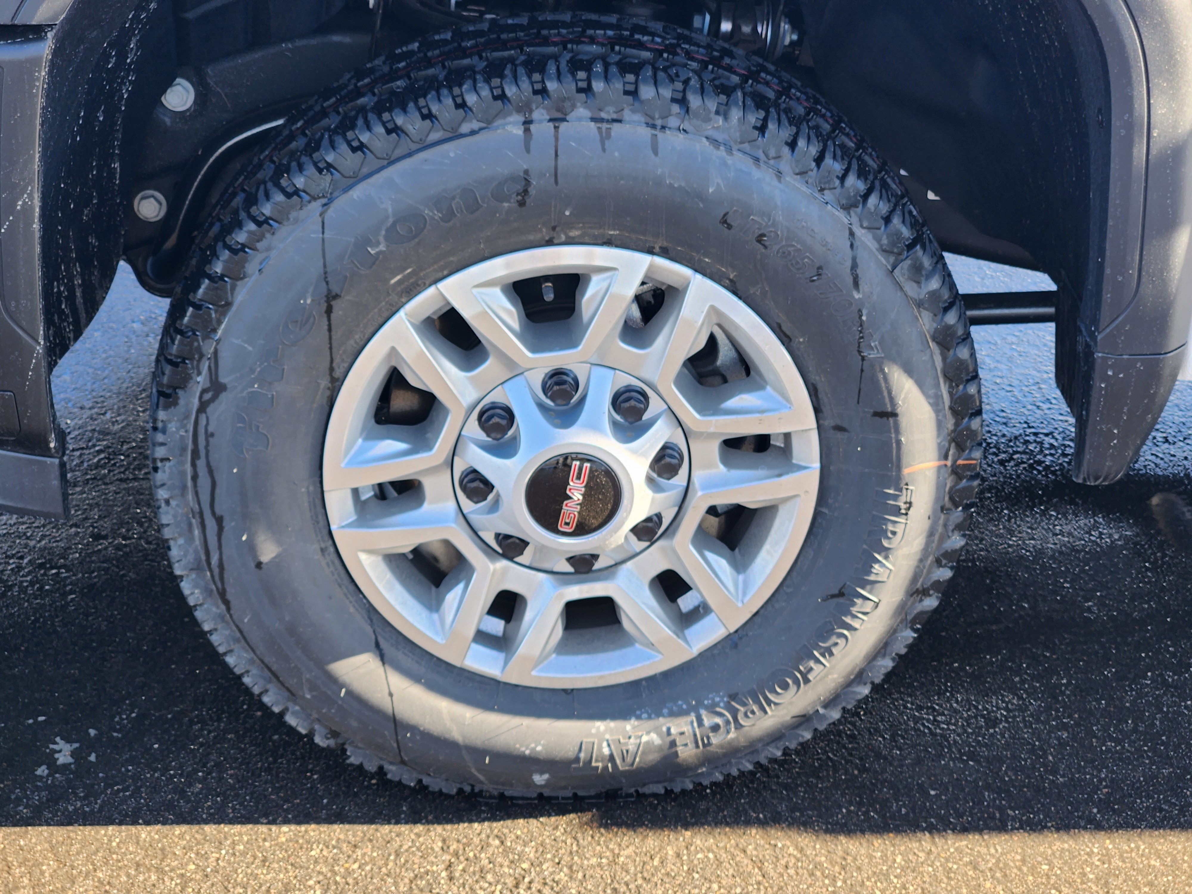 2026 GMC Sierra 2500HD Pro - Photo 6