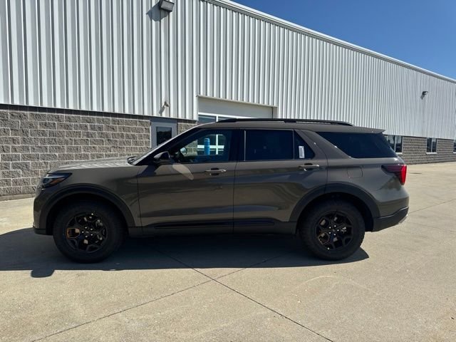 New 2027 Gray Ford Tremor image 8