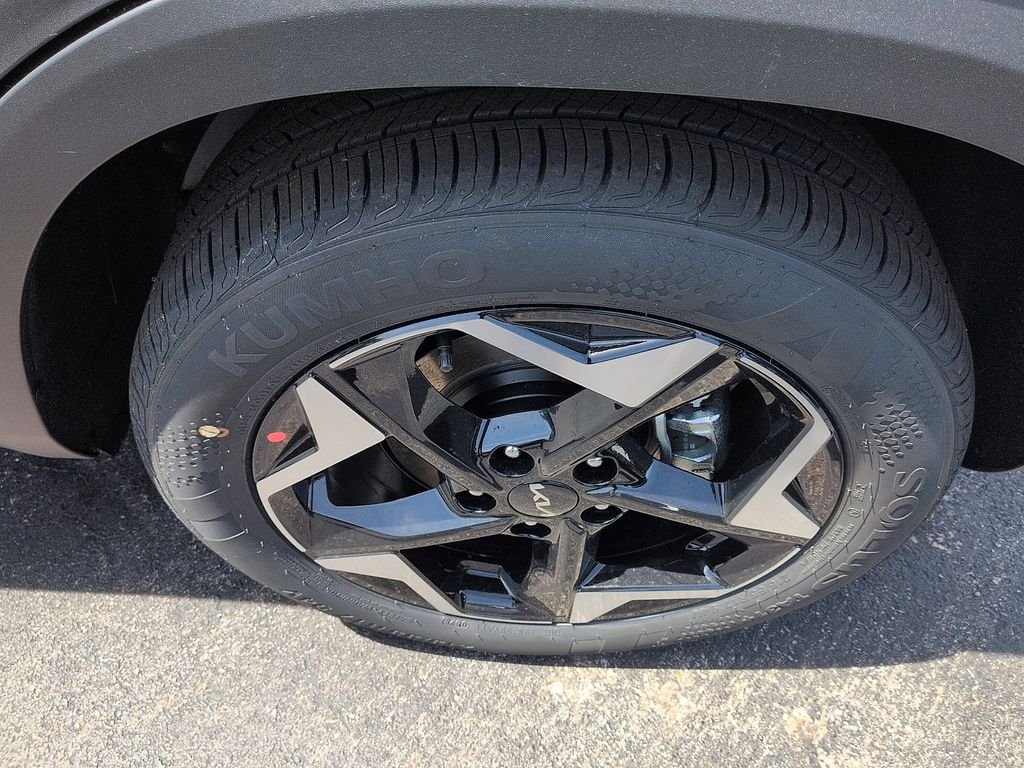 New 2026 Steel Gray Kia S image 10