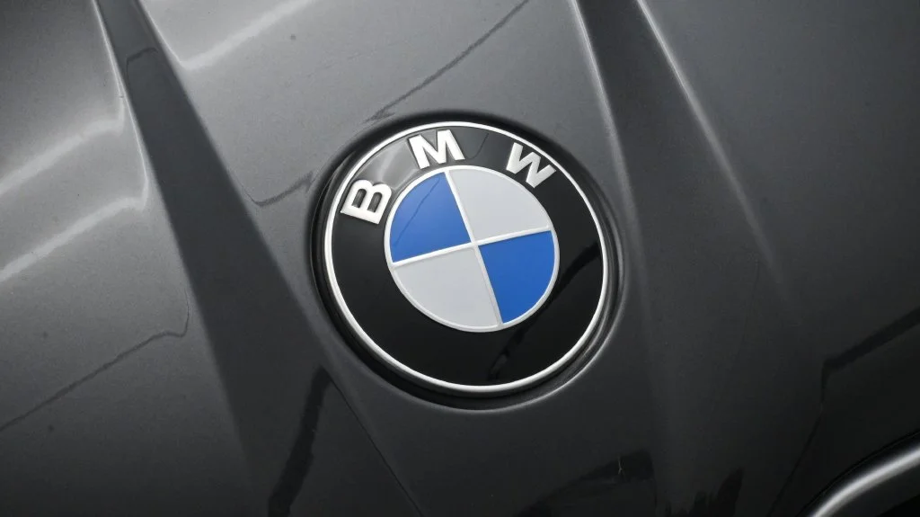 New 2026 Dark Graphite Metallic BMW 30 xDrive image 19