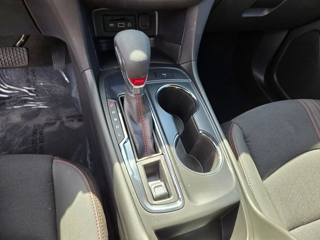 Used 2024 Summit White Chevrolet RS image 22