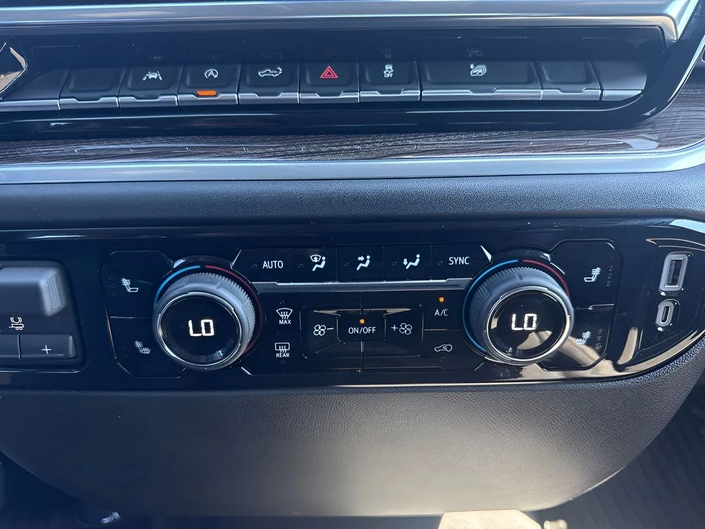 Used 2026 White Chevrolet LT image 18