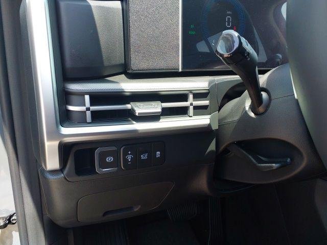 New 2026 Gray Hyundai SE image 20