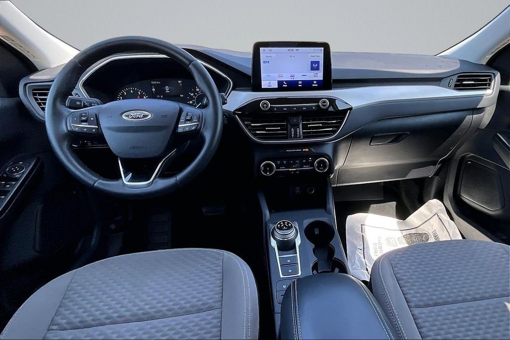 Used 2022 Gray Ford SE image 13