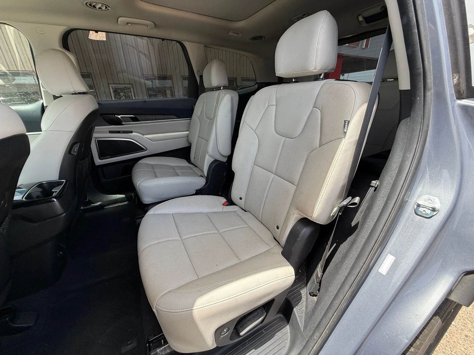 Used 2023 Silver Kia SX image 13