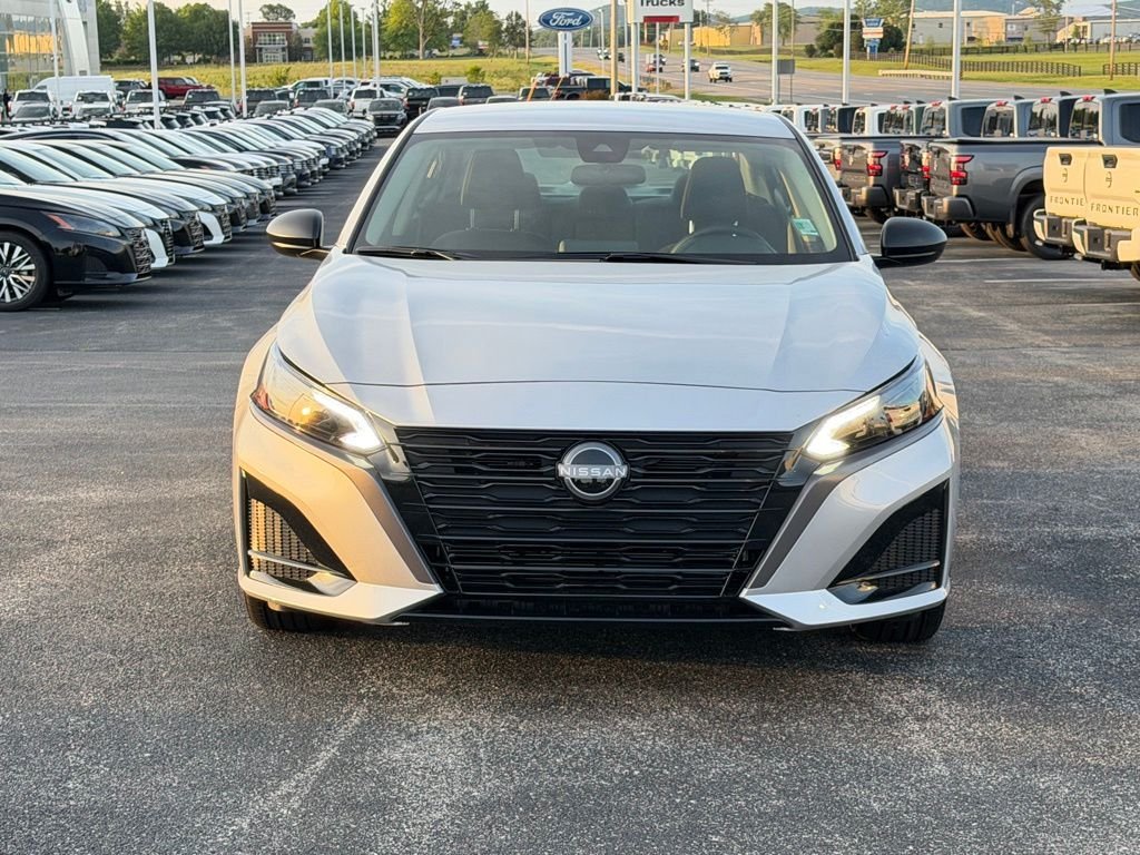 New 2026 Brilliant Silver Metallic Nissan 2.5 SV image 9