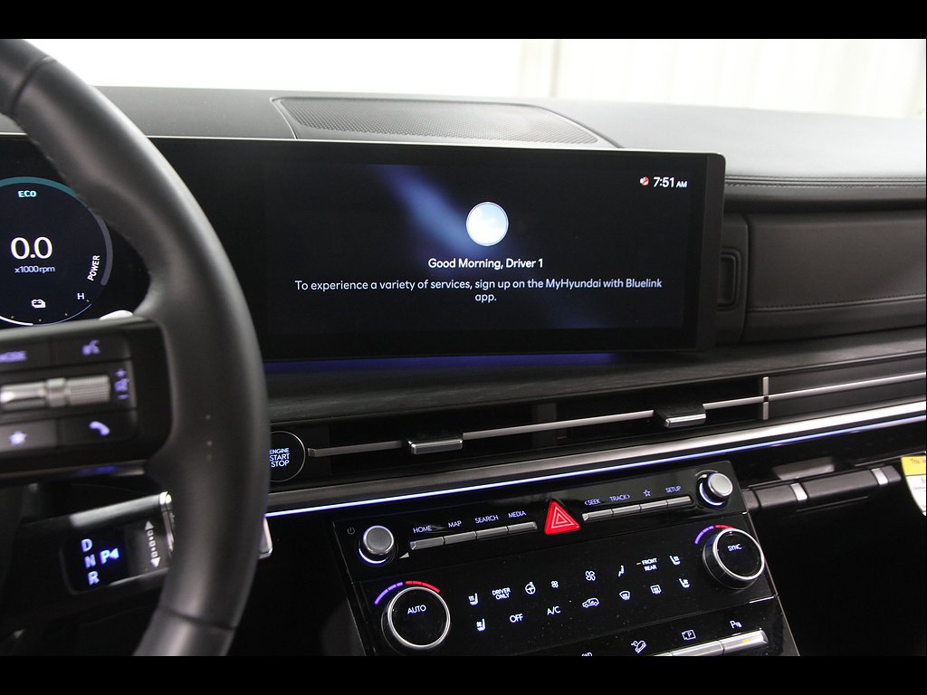 2026 Hyundai Santa Fe Limited - Photo 9