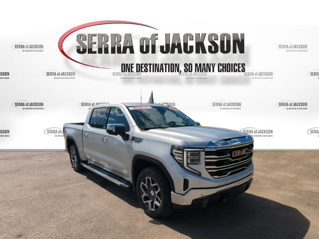 Used 2022 QUICKSILVER METALLIC GMC SLT image 2