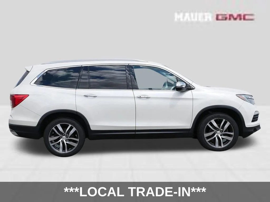 Used 2017 Honda Pilot Elite with VIN 5FNYF6H01HB044482 for sale in Inver Grove Heights, Minnesota