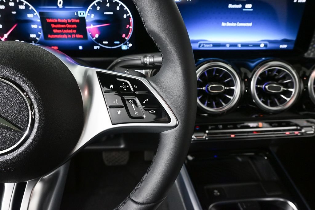 New 2026 Night Black Mercedes-Benz GLB 250 image 11
