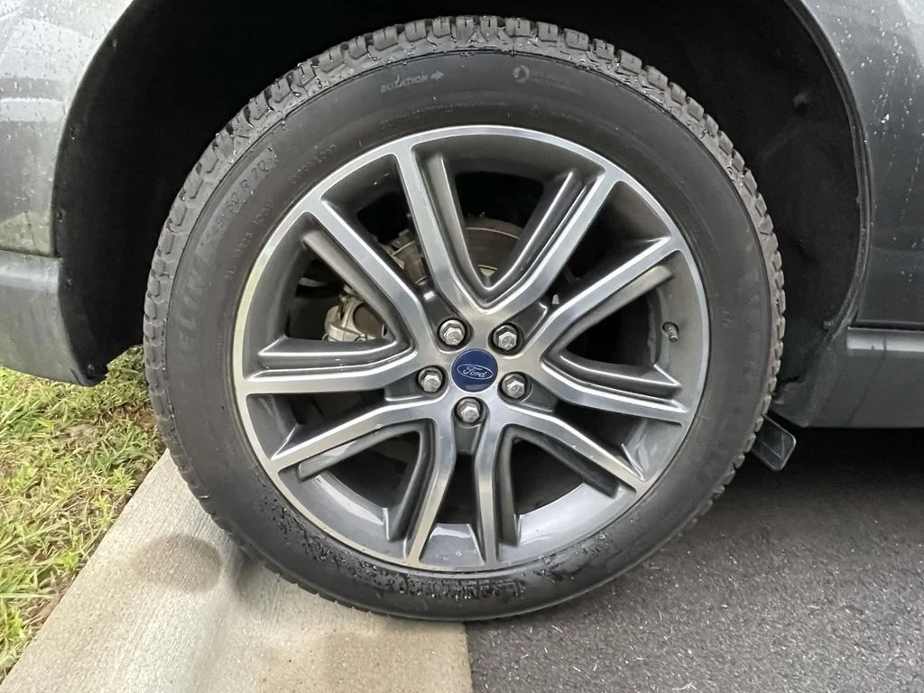 Used 2019 Magnetic Metallic Ford Titanium image 5