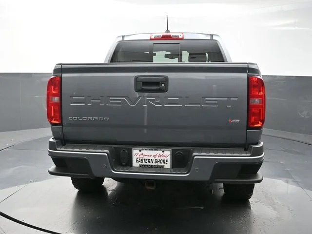 Used 2021 Gray Chevrolet LT image 6
